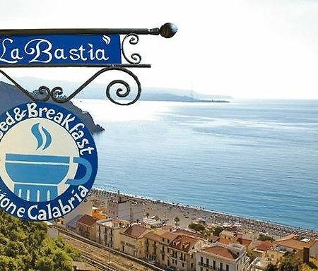 La Bastia Bed & Breakfast Scilla Exterior foto