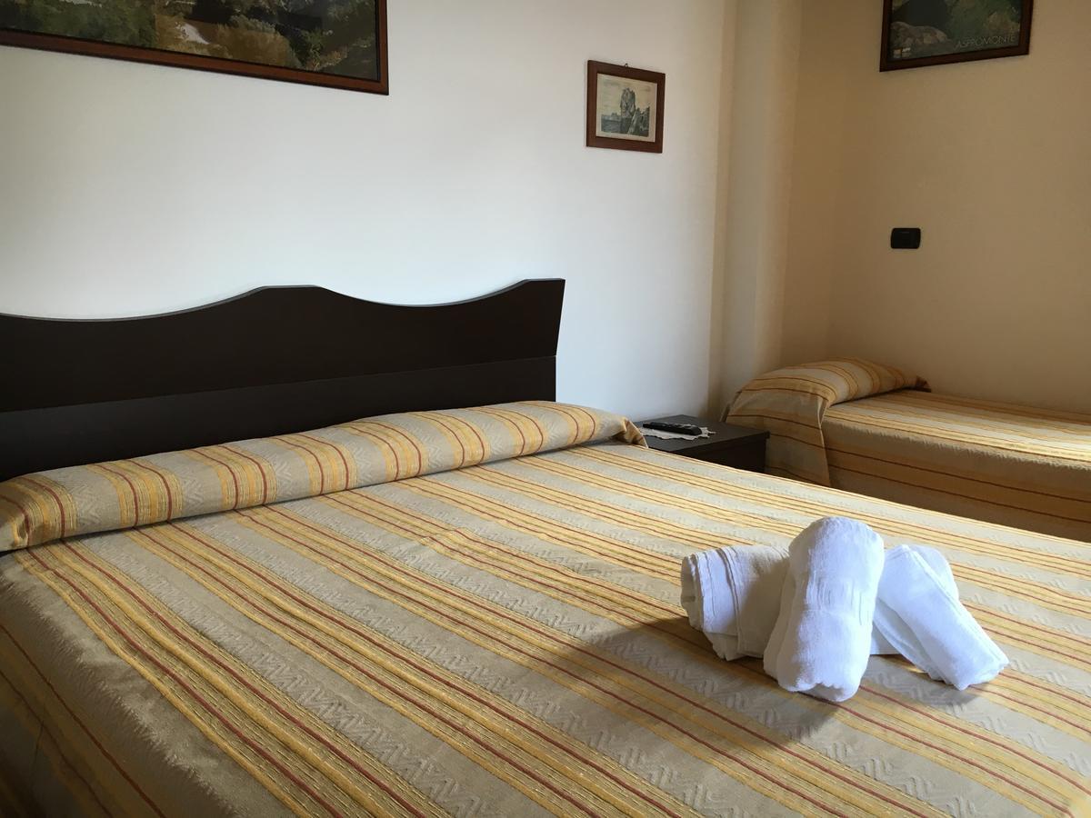 La Bastia Bed & Breakfast Scilla Exterior foto